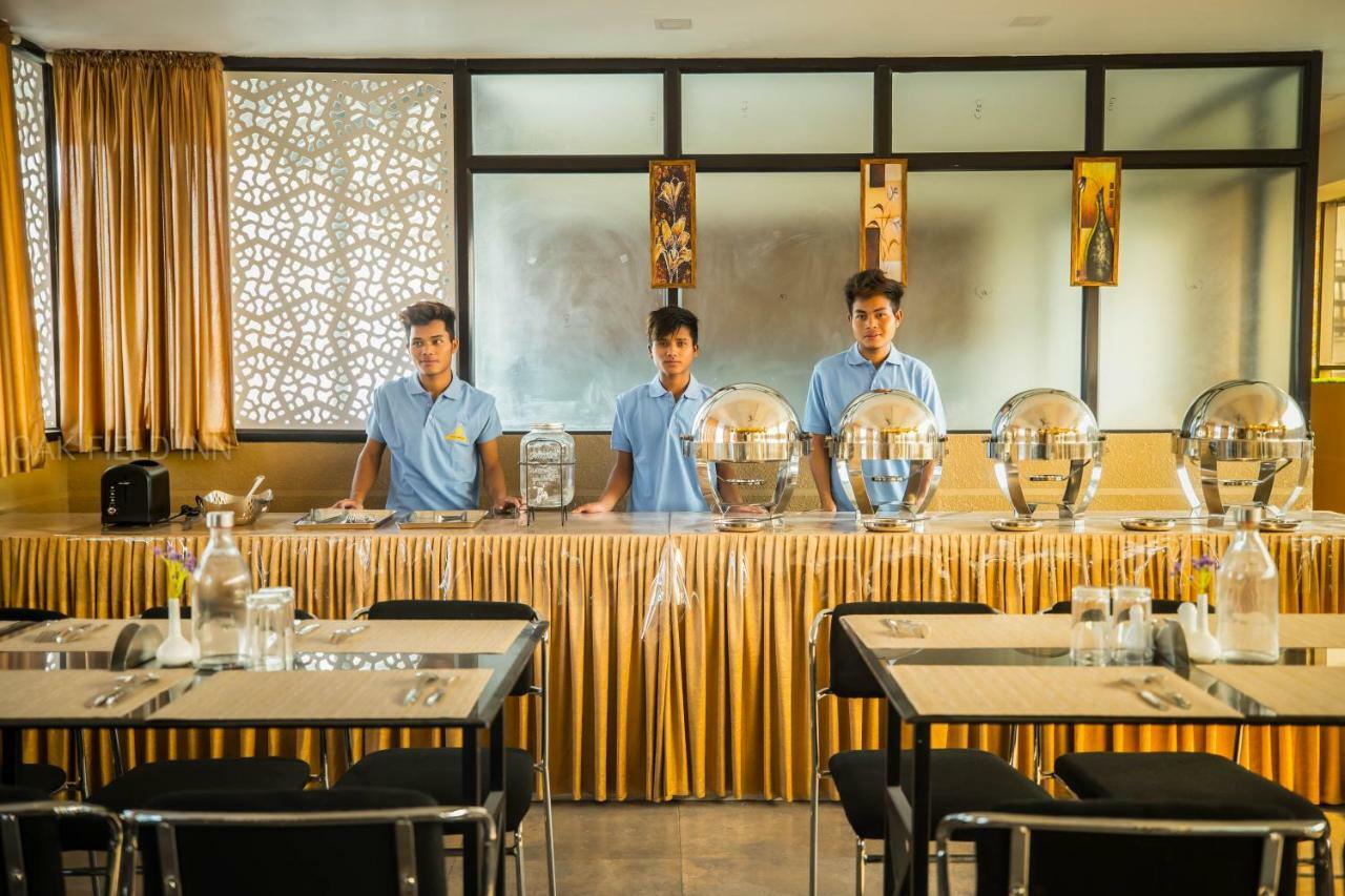 Oak Field Inn Kochi Dış mekan fotoğraf
